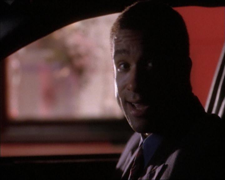 Charmed-Online_dot_net-1x02IveGotYouUnderMySkin1174.jpg Charmed-Online_dot_net-1x02IveGotYouUnderMySkin1174.jpg