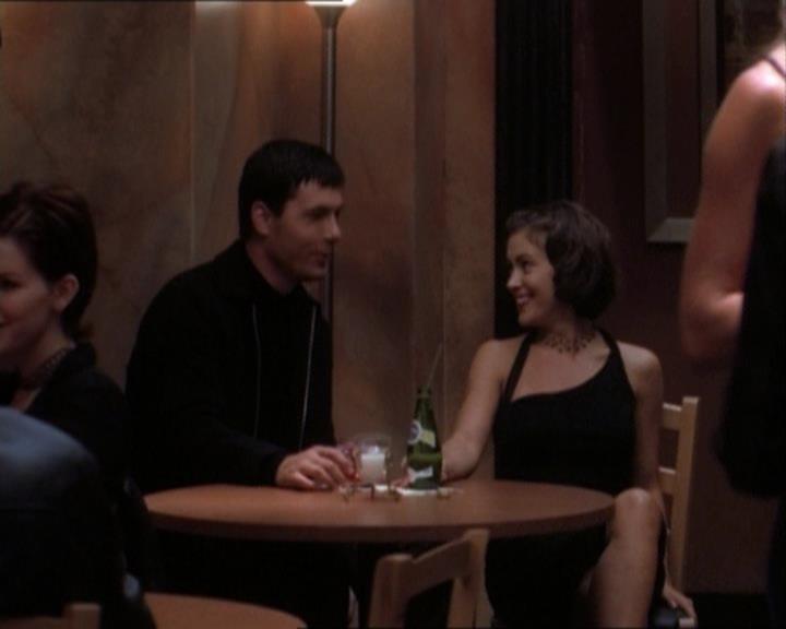 Charmed-Online_dot_net-1x02IveGotYouUnderMySkin1259.jpg Charmed-Online_dot_net-1x02IveGotYouUnderMySkin1259.jpg