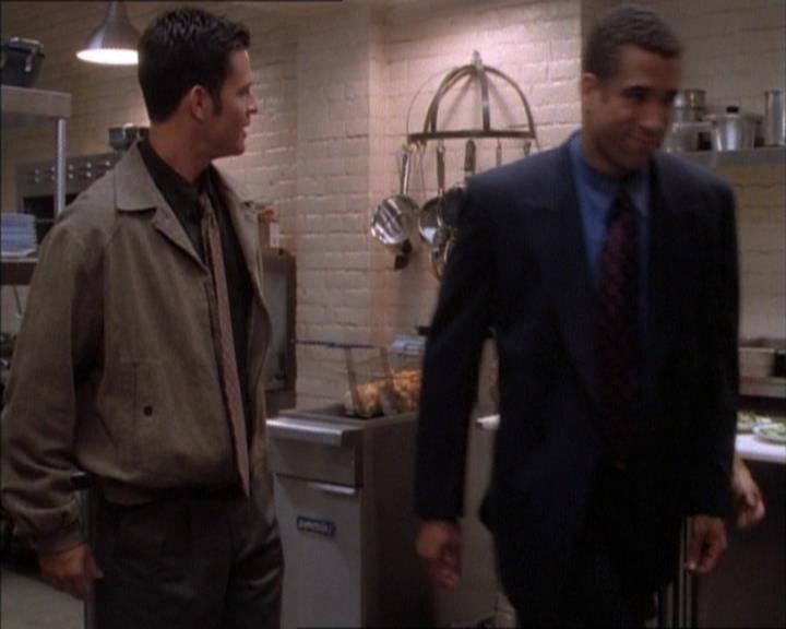 Charmed-Online_dot_net-1x02IveGotYouUnderMySkin1403.jpg Charmed-Online_dot_net-1x02IveGotYouUnderMySkin1403.jpg