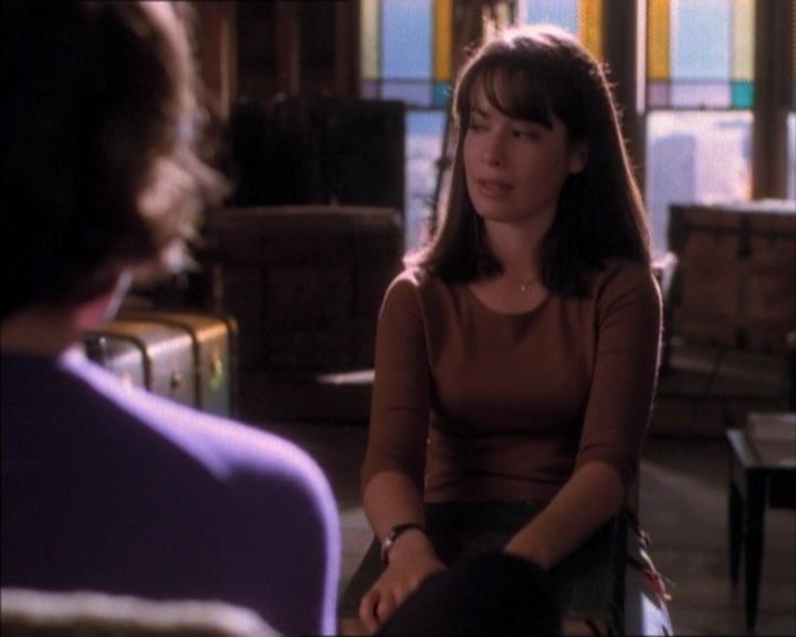 Charmed-Online_dot_net-1x02IveGotYouUnderMySkin1467.jpg Charmed-Online_dot_net-1x02IveGotYouUnderMySkin1467.jpg