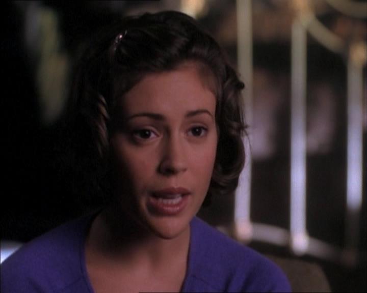 Charmed-Online_dot_net-1x02IveGotYouUnderMySkin1561.jpg Charmed-Online_dot_net-1x02IveGotYouUnderMySkin1561.jpg