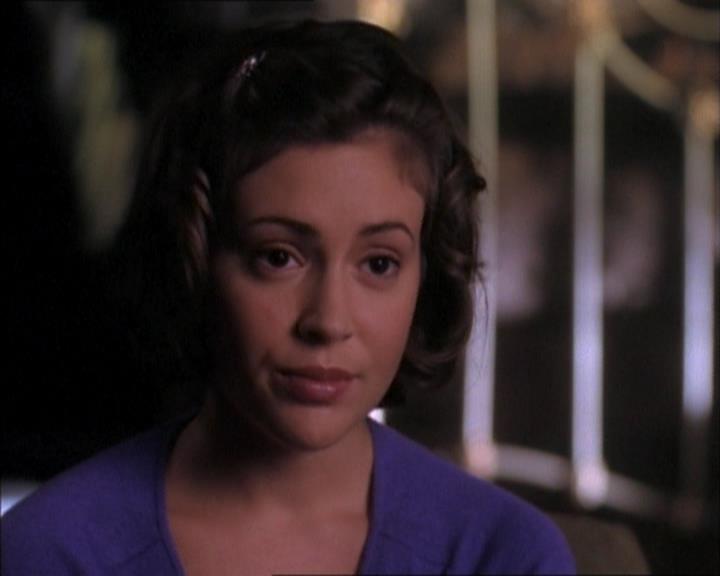 Charmed-Online_dot_net-1x02IveGotYouUnderMySkin1566.jpg Charmed-Online_dot_net-1x02IveGotYouUnderMySkin1566.jpg