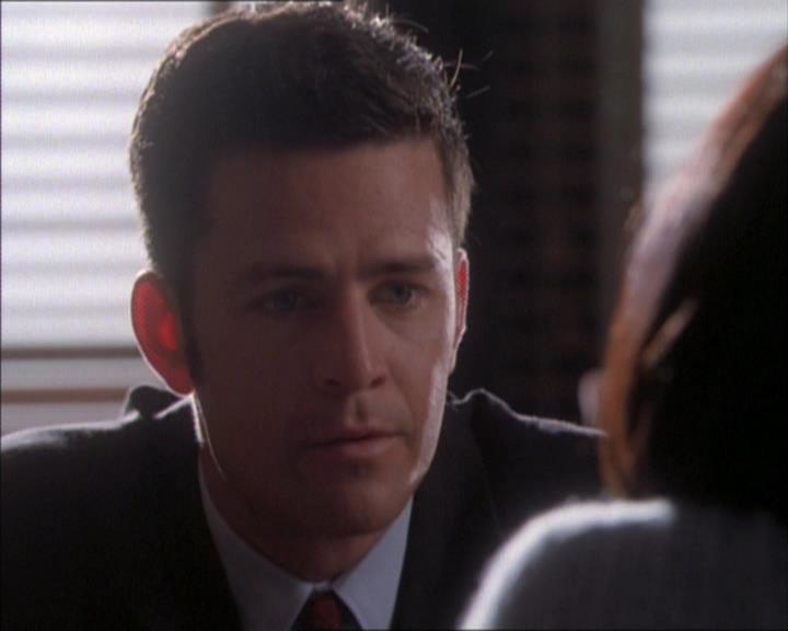 Charmed-Online_dot_net-1x02IveGotYouUnderMySkin1621.jpg Charmed-Online_dot_net-1x02IveGotYouUnderMySkin1621.jpg