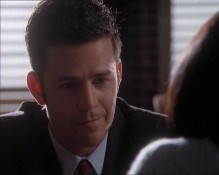 Charmed-Online_dot_net-1x02IveGotYouUnderMySkin1654.jpg Charmed-Online_dot_net-1x02IveGotYouUnderMySkin1654.jpg