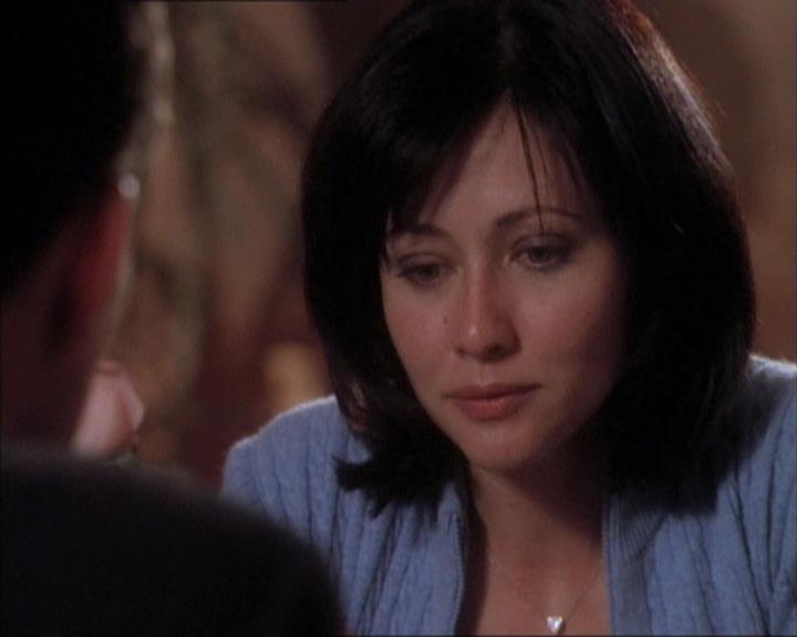 Charmed-Online_dot_net-1x02IveGotYouUnderMySkin1662.jpg Charmed-Online_dot_net-1x02IveGotYouUnderMySkin1662.jpg