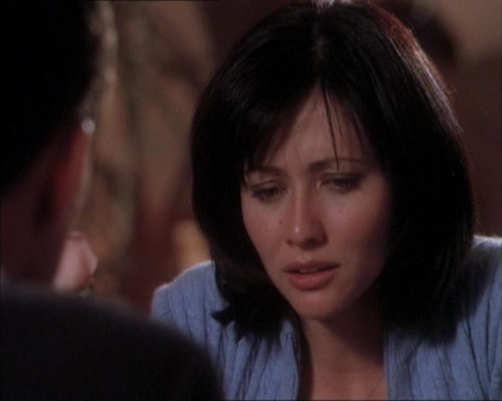 Charmed-Online_dot_net-1x02IveGotYouUnderMySkin1666.jpg Charmed-Online_dot_net-1x02IveGotYouUnderMySkin1666.jpg