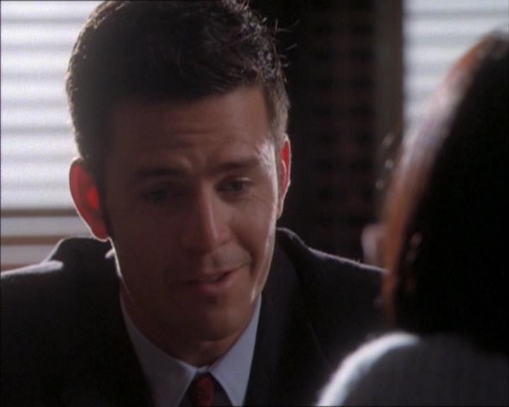 Charmed-Online_dot_net-1x02IveGotYouUnderMySkin1676.jpg Charmed-Online_dot_net-1x02IveGotYouUnderMySkin1676.jpg