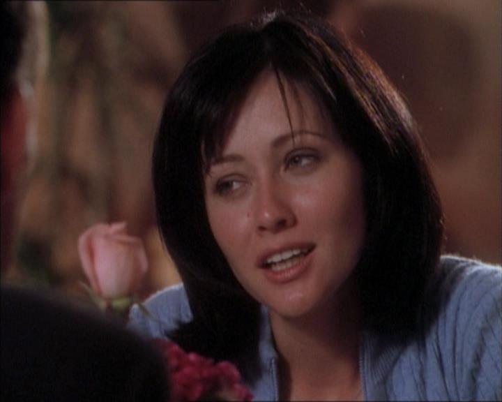 Charmed-Online_dot_net-1x02IveGotYouUnderMySkin1687.jpg Charmed-Online_dot_net-1x02IveGotYouUnderMySkin1687.jpg