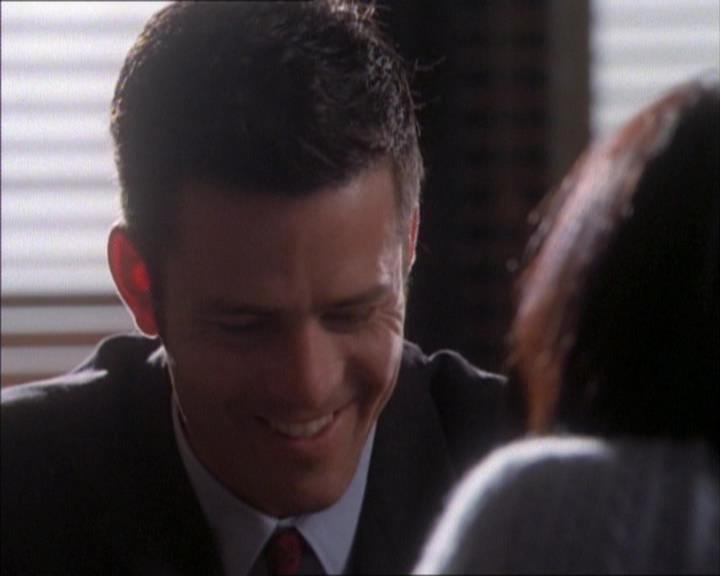 Charmed-Online_dot_net-1x02IveGotYouUnderMySkin1692.jpg Charmed-Online_dot_net-1x02IveGotYouUnderMySkin1692.jpg