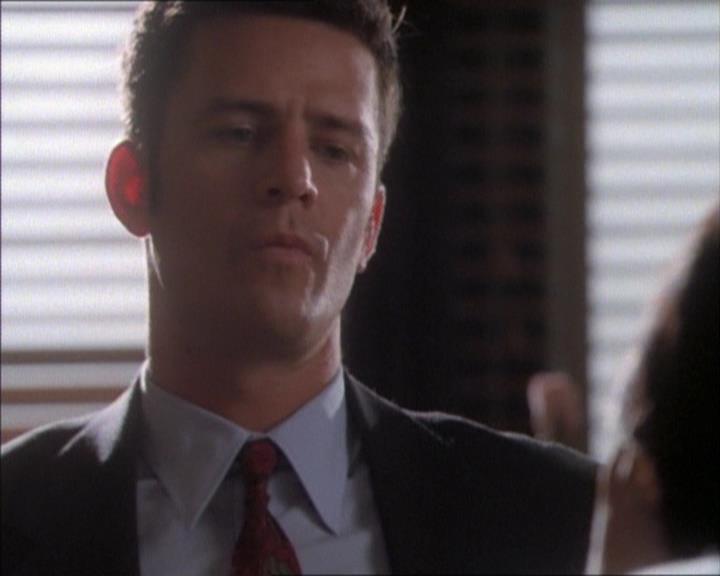 Charmed-Online_dot_net-1x02IveGotYouUnderMySkin1721.jpg Charmed-Online_dot_net-1x02IveGotYouUnderMySkin1721.jpg