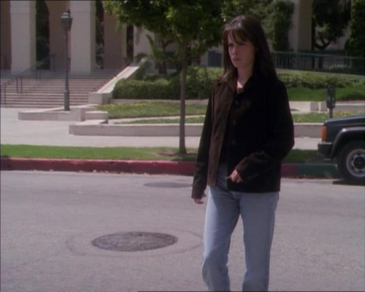 Charmed-Online_dot_net-1x02IveGotYouUnderMySkin1762.jpg Charmed-Online_dot_net-1x02IveGotYouUnderMySkin1762.jpg