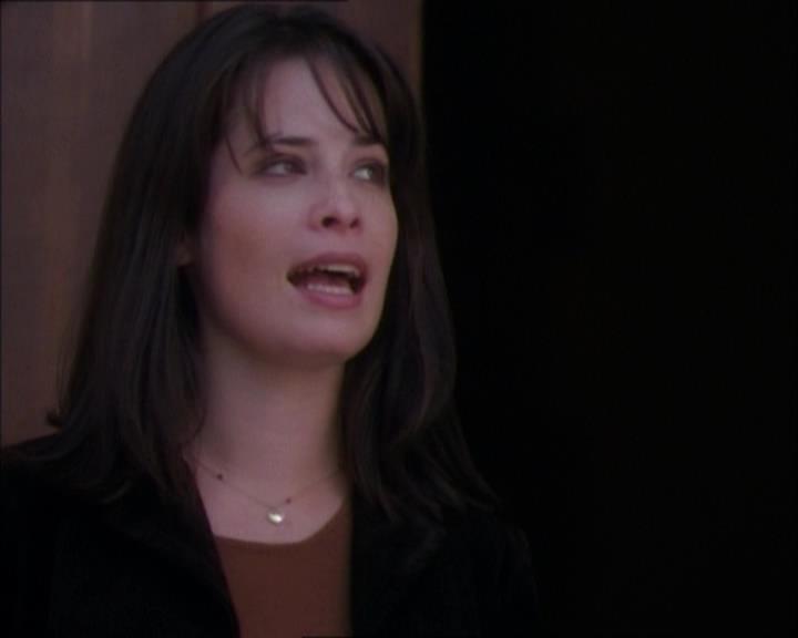 Charmed-Online_dot_net-1x02IveGotYouUnderMySkin1807.jpg Charmed-Online_dot_net-1x02IveGotYouUnderMySkin1807.jpg