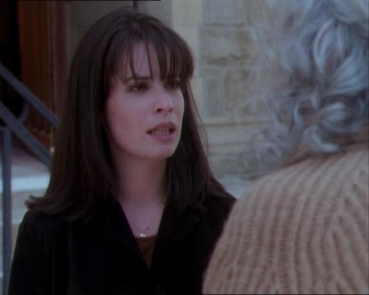 Charmed-Online_dot_net-1x02IveGotYouUnderMySkin1828.jpg Charmed-Online_dot_net-1x02IveGotYouUnderMySkin1828.jpg