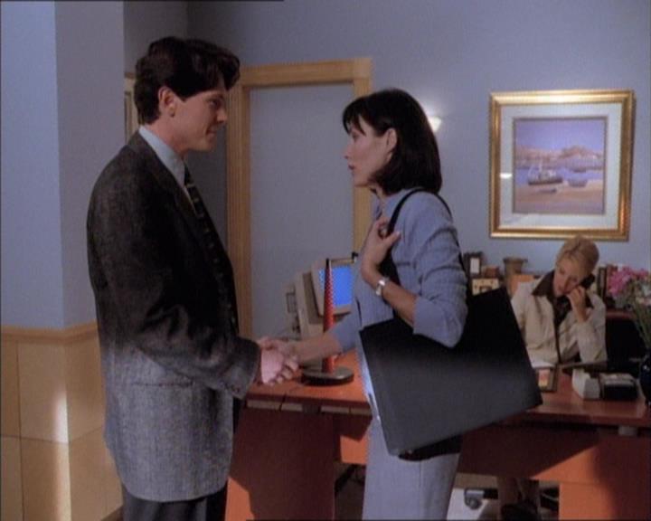 Charmed-Online_dot_net-1x02IveGotYouUnderMySkin1840.jpg Charmed-Online_dot_net-1x02IveGotYouUnderMySkin1840.jpg