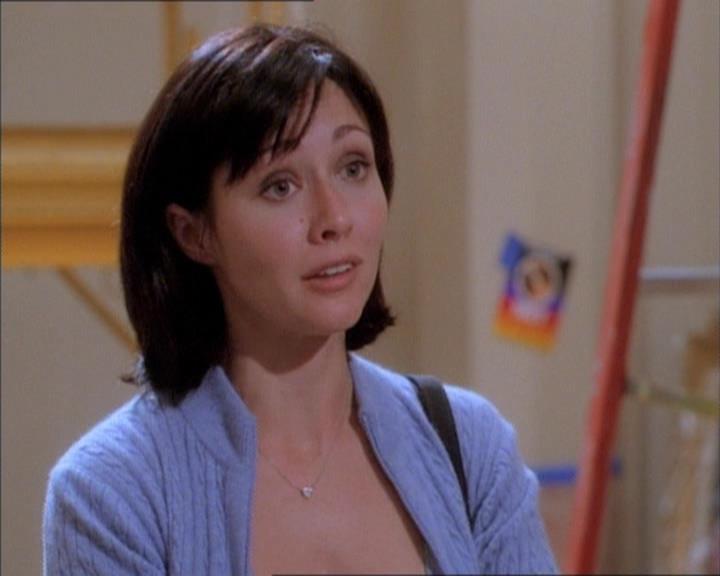 Charmed-Online_dot_net-1x02IveGotYouUnderMySkin1876.jpg Charmed-Online_dot_net-1x02IveGotYouUnderMySkin1876.jpg