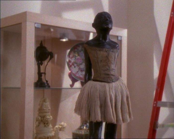 Charmed-Online_dot_net-1x02IveGotYouUnderMySkin1886.jpg Charmed-Online_dot_net-1x02IveGotYouUnderMySkin1886.jpg