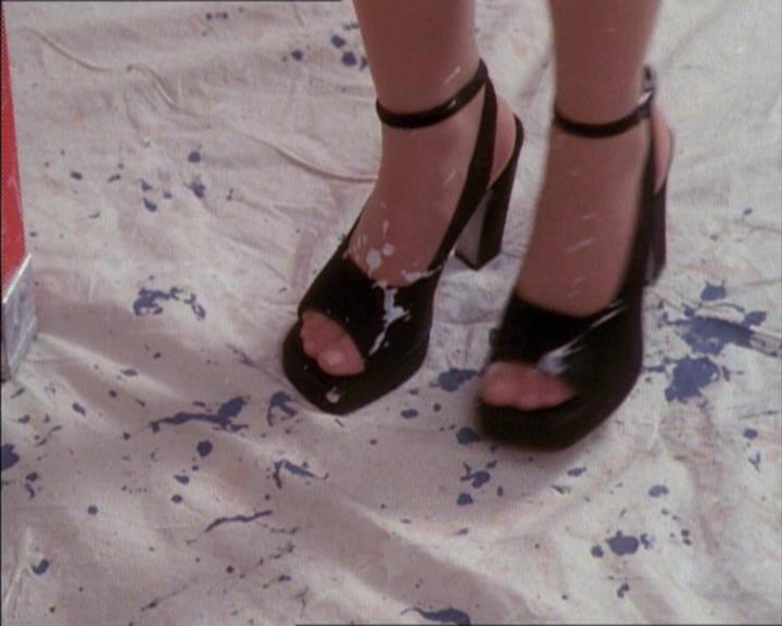 Charmed-Online_dot_net-1x02IveGotYouUnderMySkin1899.jpg Charmed-Online_dot_net-1x02IveGotYouUnderMySkin1899.jpg