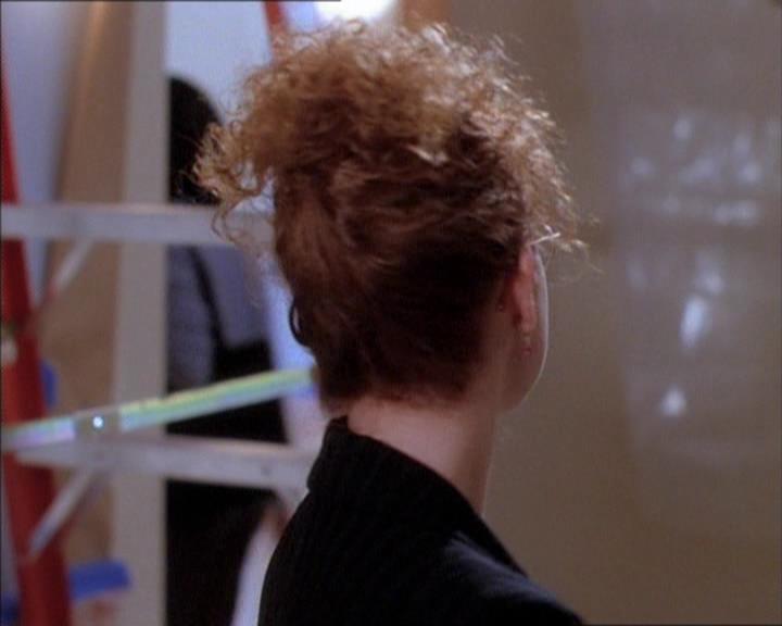 Charmed-Online_dot_net-1x02IveGotYouUnderMySkin1932.jpg Charmed-Online_dot_net-1x02IveGotYouUnderMySkin1932.jpg