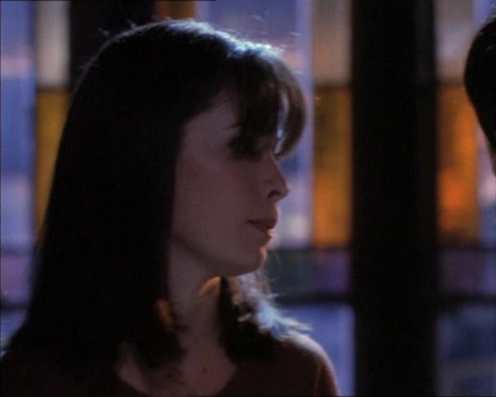 Charmed-Online_dot_net-1x02IveGotYouUnderMySkin2054.jpg Charmed-Online_dot_net-1x02IveGotYouUnderMySkin2054.jpg