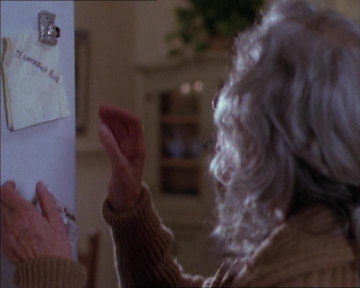 Charmed-Online_dot_net-1x02IveGotYouUnderMySkin2063.jpg Charmed-Online_dot_net-1x02IveGotYouUnderMySkin2063.jpg