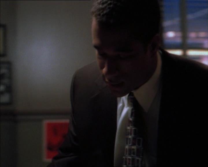 Charmed-Online_dot_net-1x02IveGotYouUnderMySkin2105.jpg Charmed-Online_dot_net-1x02IveGotYouUnderMySkin2105.jpg