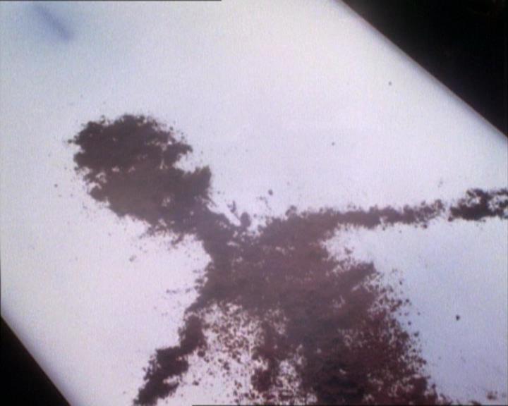 Charmed-Online_dot_net-1x02IveGotYouUnderMySkin2211.jpg Charmed-Online_dot_net-1x02IveGotYouUnderMySkin2211.jpg