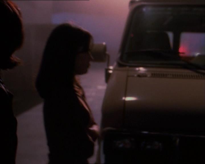 Charmed-Online_dot_net-1x02IveGotYouUnderMySkin2247.jpg Charmed-Online_dot_net-1x02IveGotYouUnderMySkin2247.jpg