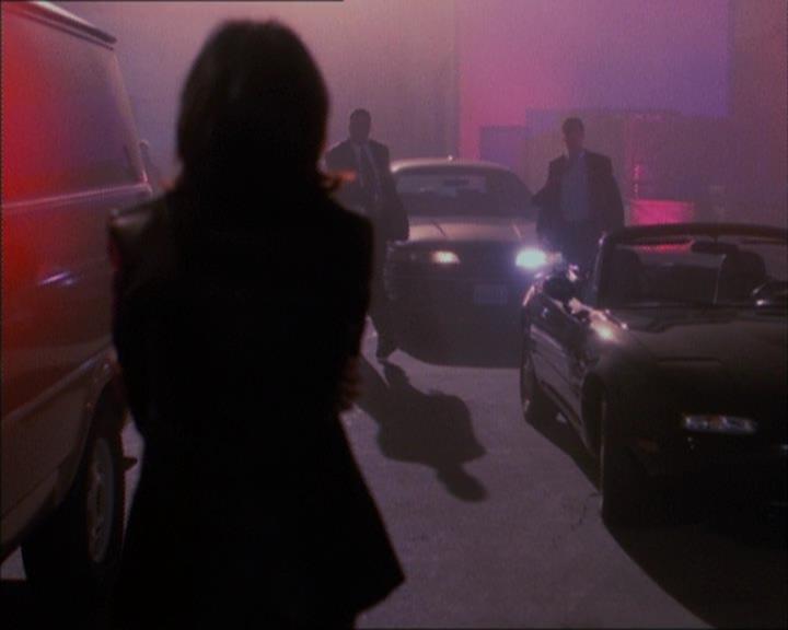 Charmed-Online_dot_net-1x02IveGotYouUnderMySkin2252.jpg Charmed-Online_dot_net-1x02IveGotYouUnderMySkin2252.jpg