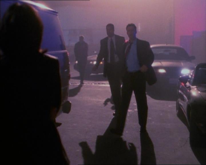 Charmed-Online_dot_net-1x02IveGotYouUnderMySkin2255.jpg Charmed-Online_dot_net-1x02IveGotYouUnderMySkin2255.jpg