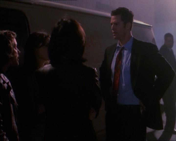 Charmed-Online_dot_net-1x02IveGotYouUnderMySkin2262.jpg Charmed-Online_dot_net-1x02IveGotYouUnderMySkin2262.jpg