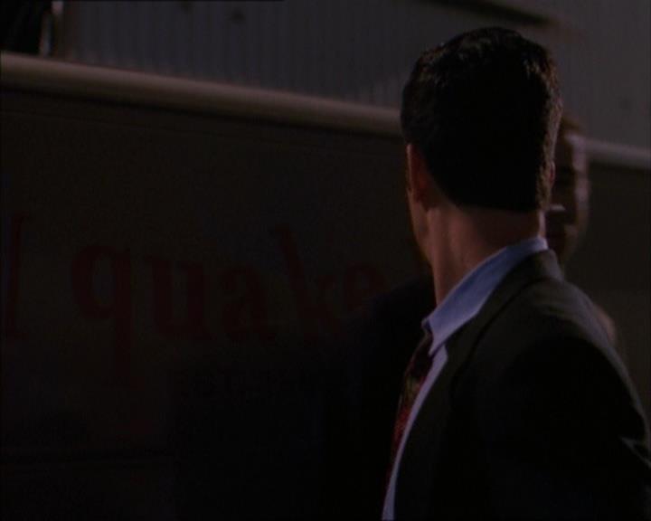 Charmed-Online_dot_net-1x02IveGotYouUnderMySkin2270.jpg Charmed-Online_dot_net-1x02IveGotYouUnderMySkin2270.jpg