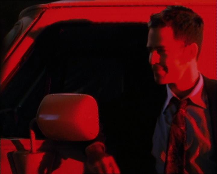 Charmed-Online_dot_net-1x02IveGotYouUnderMySkin2285.jpg Charmed-Online_dot_net-1x02IveGotYouUnderMySkin2285.jpg