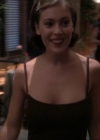 Charmed-Online_dot_net-1x02IveGotYouUnderMySkin0016.jpg