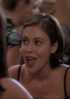 Charmed-Online_dot_net-1x02IveGotYouUnderMySkin0077.jpg