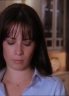 Charmed-Online_dot_net-1x02IveGotYouUnderMySkin0288.jpg