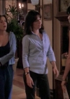 Charmed-Online_dot_net-1x02IveGotYouUnderMySkin0345.jpg
