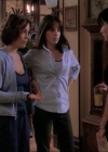 Charmed-Online_dot_net-1x02IveGotYouUnderMySkin0349.jpg