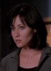 Charmed-Online_dot_net-1x02IveGotYouUnderMySkin0907.jpg