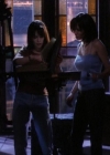 Charmed-Online_dot_net-1x02IveGotYouUnderMySkin2030.jpg