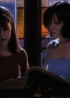 Charmed-Online_dot_net-1x02IveGotYouUnderMySkin2043.jpg