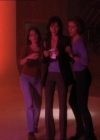 Charmed-Online_dot_net-1x02IveGotYouUnderMySkin2180.jpg