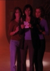 Charmed-Online_dot_net-1x02IveGotYouUnderMySkin2182.jpg