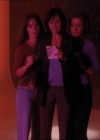 Charmed-Online_dot_net-1x02IveGotYouUnderMySkin2183.jpg