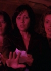 Charmed-Online_dot_net-1x02IveGotYouUnderMySkin2241.jpg