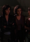 Charmed-Online_dot_net-1x02IveGotYouUnderMySkin2253.jpg