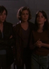 Charmed-Online_dot_net-1x02IveGotYouUnderMySkin2259.jpg