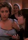 Charmed-Online_dot_net-1x02IveGotYouUnderMySkin2328.jpg