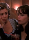 Charmed-Online_dot_net-1x02IveGotYouUnderMySkin2389.jpg