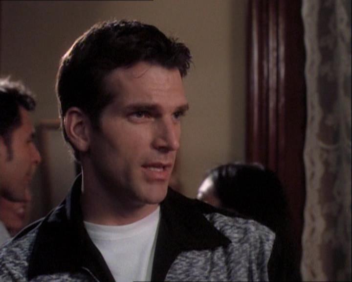 Charmed-Online_dot_net-1x03ThankYouForNotMorphing0078.jpg Charmed-Online_dot_net-1x03ThankYouForNotMorphing0078.jpg