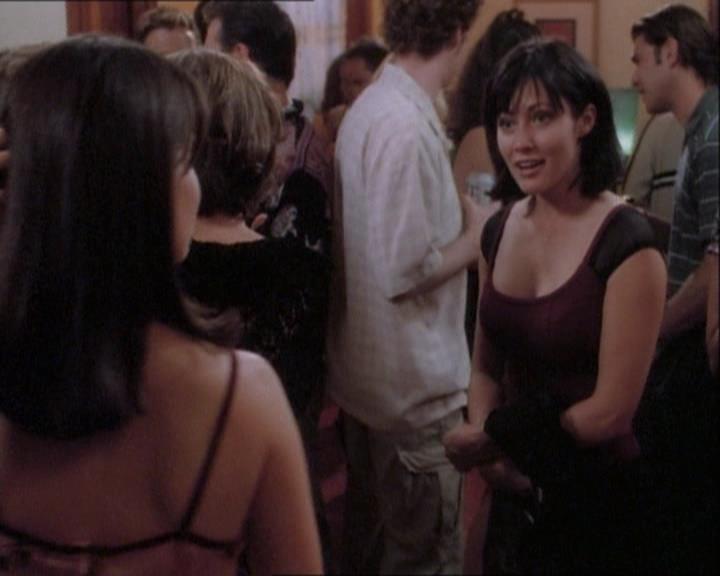 Charmed-Online_dot_net-1x03ThankYouForNotMorphing0089.jpg Charmed-Online_dot_net-1x03ThankYouForNotMorphing0089.jpg